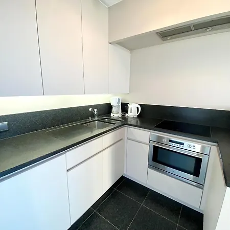 Seawind 503 With Frontal Sea View Apartment