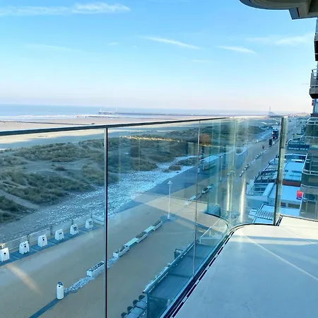 Seawind 503 With Frontal Sea View Apartment *