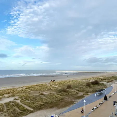 Seawind 503 With Frontal Sea View Apartment